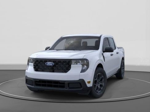 New 2026 Ford Maverick XLT image 2