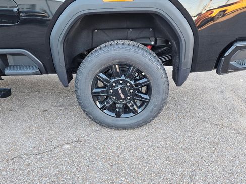 New 2026 GMC Sierra 2500 AT4 w/ AT4 Premium Plus Package image 29