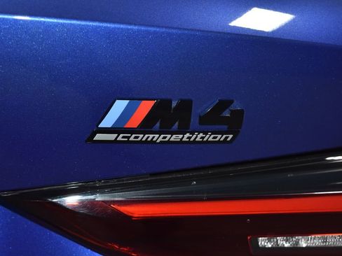 Used 2022 BMW M4 xDrive Competition image 31
