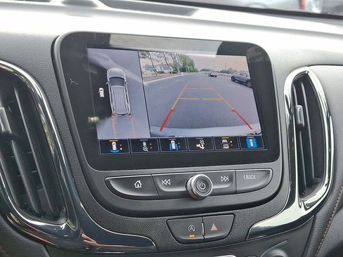 Certified 2023 Chevrolet Equinox RS FWD image 15