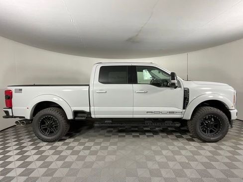New 2026 Ford F250 Lariat w/ Black Appearance Package image 2