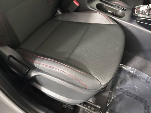 Used 2025 Kia Soul GT-Line w/ GT-Line Technology Package image 30