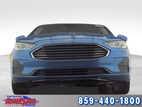Used 2020 Ford Fusion SE image 6