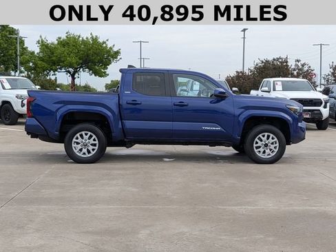 Used 2024 Toyota Tacoma SR5 image 4
