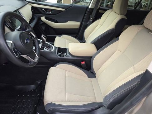 Used 2020 Subaru Outback Premium w/ Popular Package #1 image 10