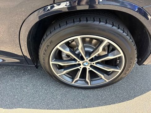 Used 2019 BMW X3 sDrive30i w/ M Sport Package RWD image 12