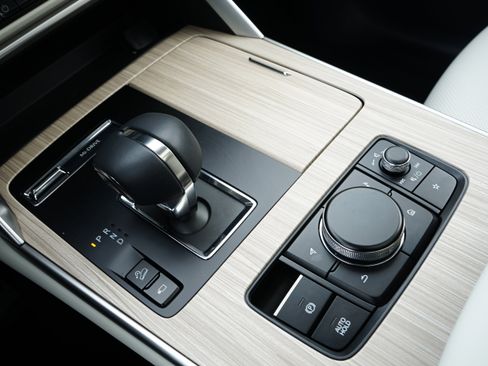 Certified 2025 MAZDA CX-90 3.3 Turbo S w/ Premium Package image 22