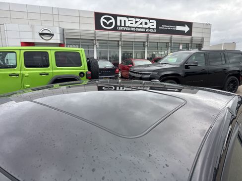 Used 2011 Dodge Charger R/T image 13