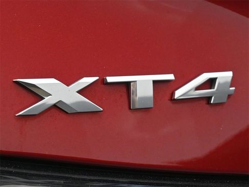 Certified 2022 Cadillac XT4 Sport w/ Enhanced Visibility Package image 21