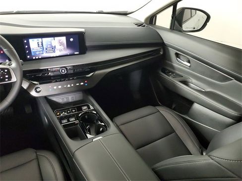 Used 2026 Nissan Murano SV image 19