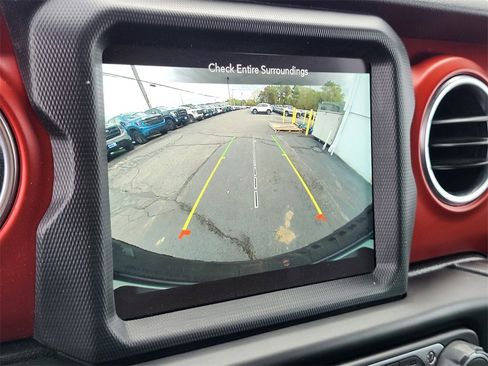 Used 2021 Jeep Wrangler Unlimited Rubicon image 20