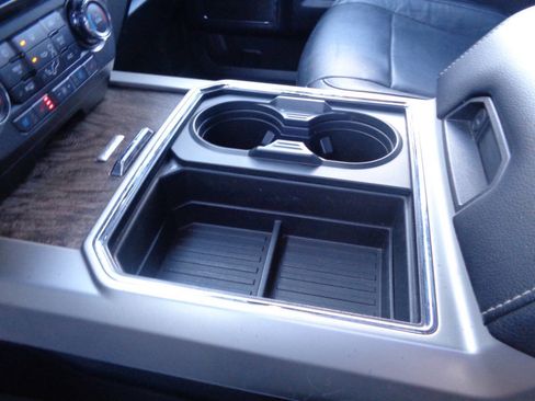 Used 2017 Ford F250 Lariat w/ Lariat Value Package image 64