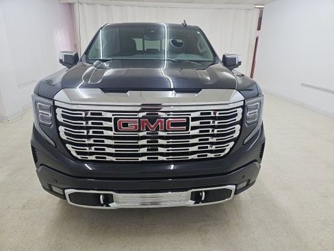Used 2023 GMC Sierra 1500 Denali image 14