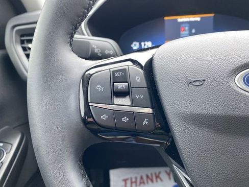 Used 2023 Ford Escape Platinum image 25