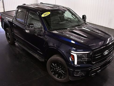 Used 2025 Ford F150 Lariat w/ Equipment Group 501A Mid AWD/4WD image 14