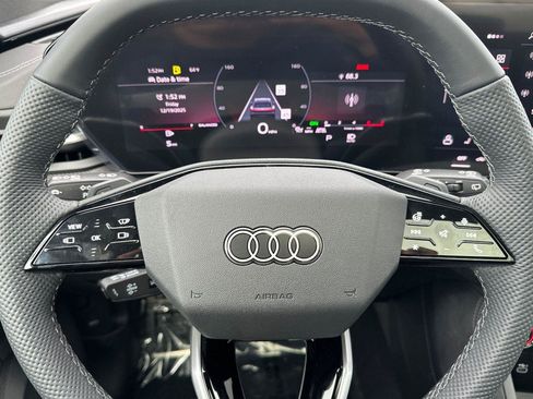 New 2025 Audi SQ5 Premium Plus image 23