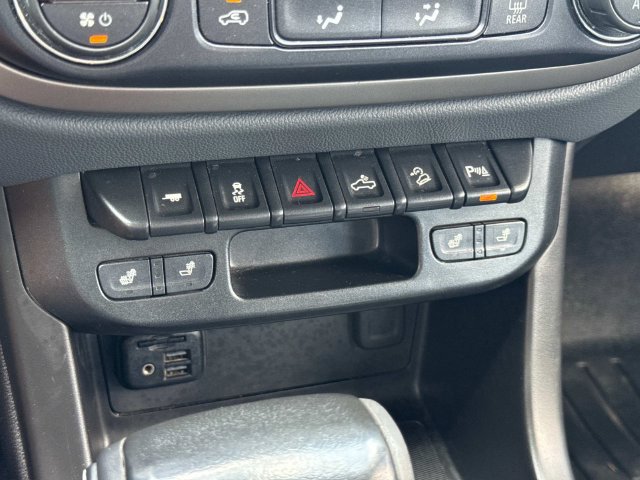 Used 2019 Chevrolet Colorado Z71 AWD/4WD image 33