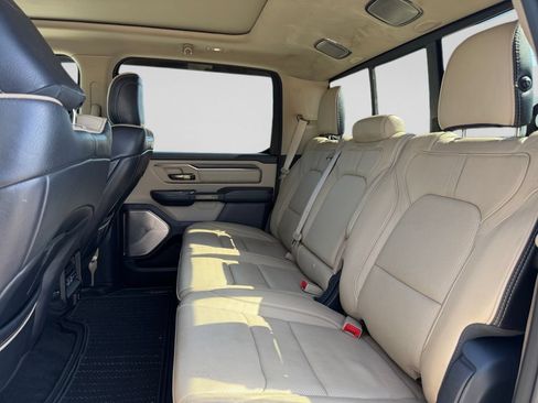 Used 2021 RAM 1500 Limited AWD/4WD image 9