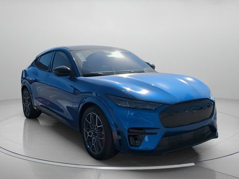 New 2025 Ford Mustang Mach-E GT image 3