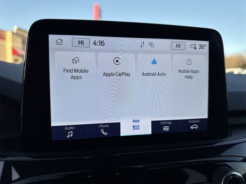 Used 2024 Ford Escape ST-Line image 18