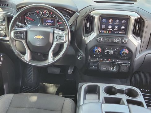 Used 2020 Chevrolet Silverado 1500 LT w/ Texas Edition image 26