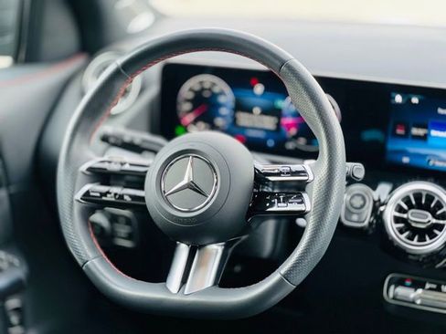 Certified 2024 Mercedes-Benz GLA 250 GLA 250 image 10