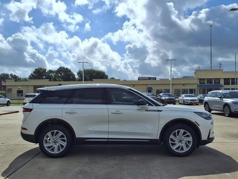 Used 2024 Lincoln Corsair FWD image 22