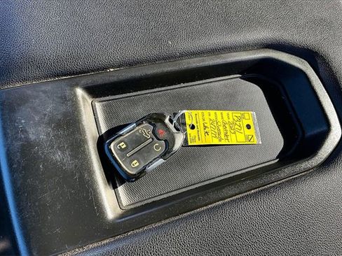 Used 2023 Chevrolet Silverado 2500 LT w/ Convenience Package image 36