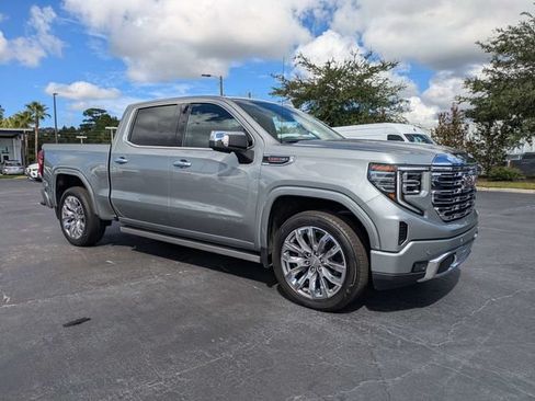 Used 2026 GMC Sierra 1500 Denali AWD/4WD image 2
