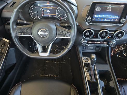Used 2025 Nissan Sentra SR w/ SR Premium Package FWD image 14