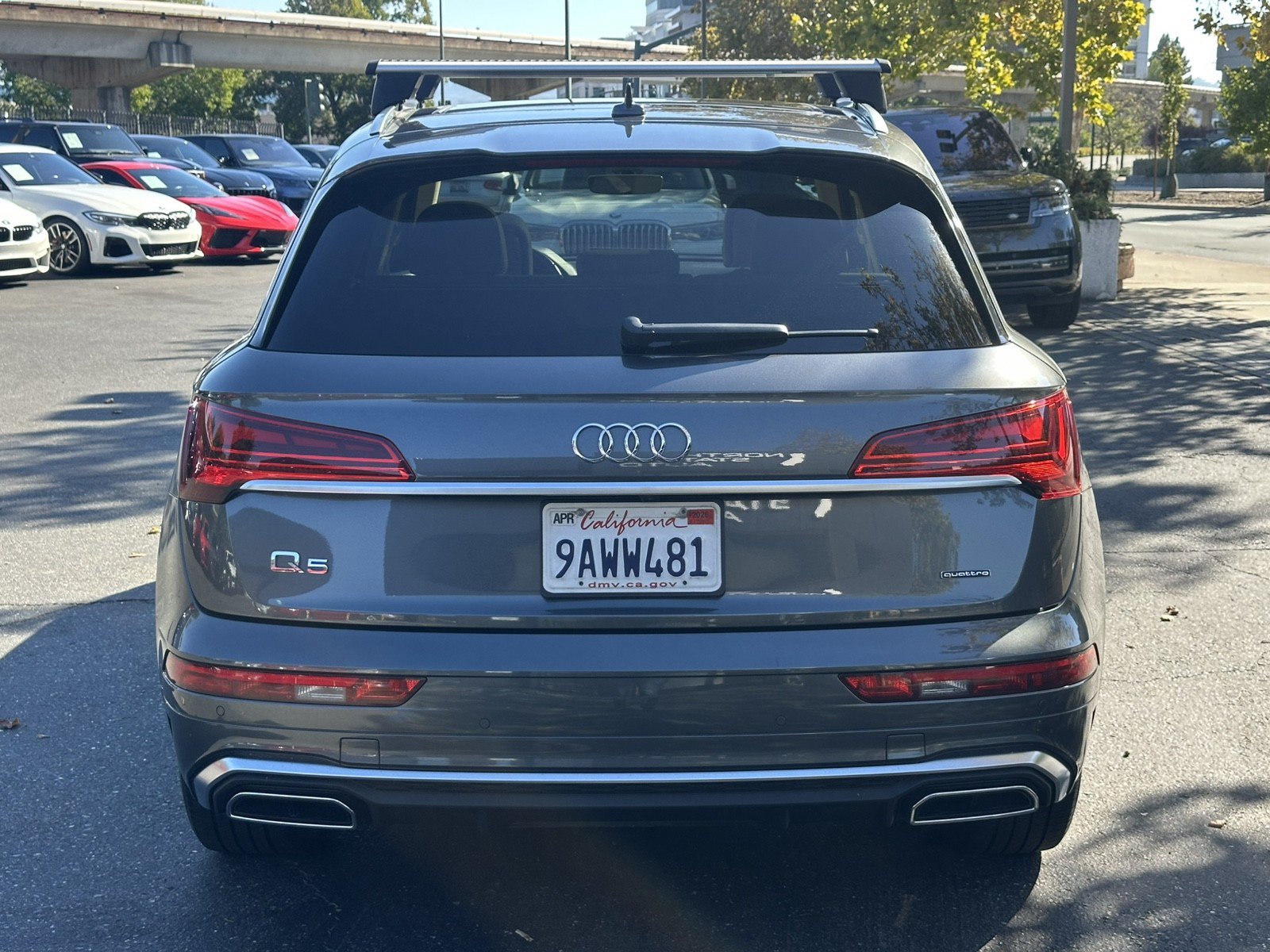 Used 2022 Audi Q5 2.0T Premium w/ Convenience Package AWD/4WD image 10