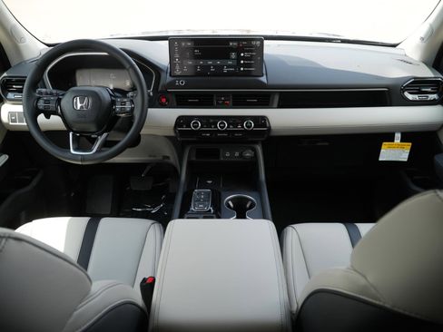 New 2026 Honda Pilot image 22