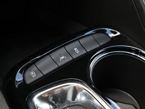 Certified 2026 Buick Encore GX Sport Touring w/ Comfort Package image 17