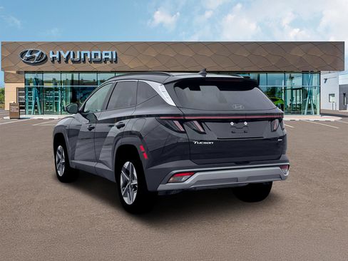 New 2026 Hyundai Tucson SEL w/ Tow & Go Package AWD/4WD image 5