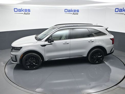 Used 2023 Kia Sorento SX image 53