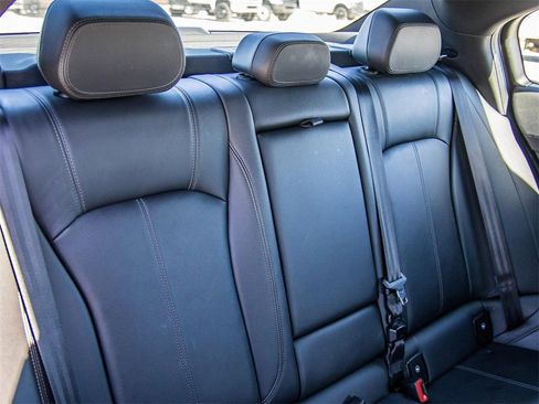 Used 2023 Alfa Romeo Giulia Sprint image 17