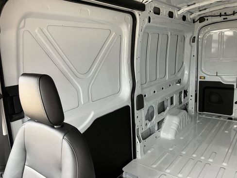 New 2026 Ford Transit 250 148 Medium Roof RWD image 23
