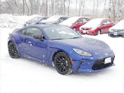 Certified 2024 Toyota GR86 Premium image 2