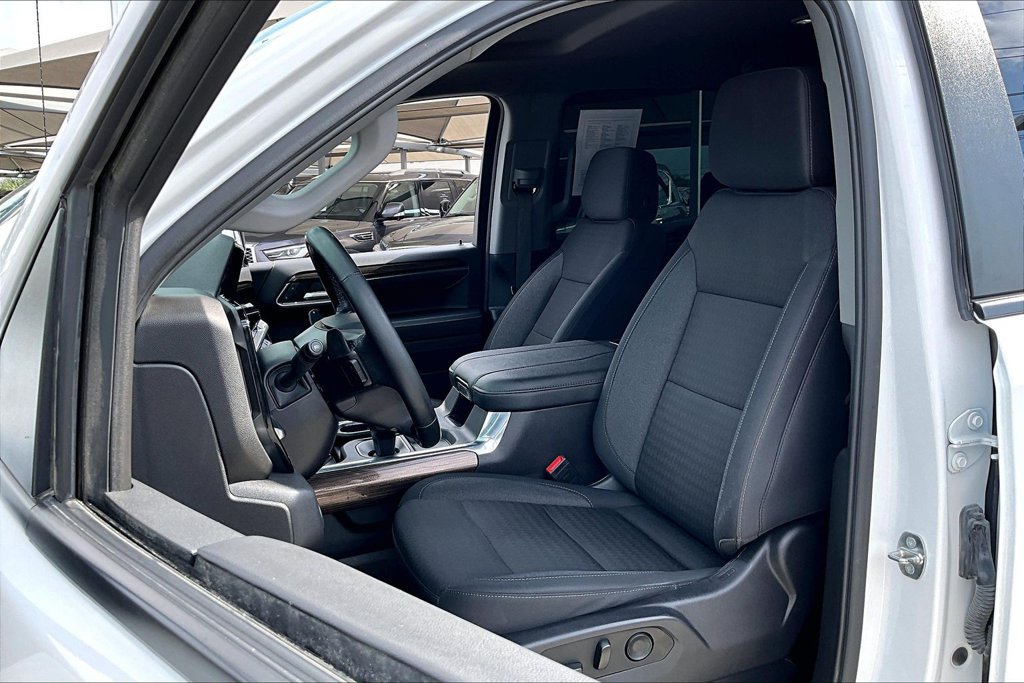 Used 2024 Chevrolet Silverado 1500 LT Trail Boss w/ Protection Package AWD/4WD image 35