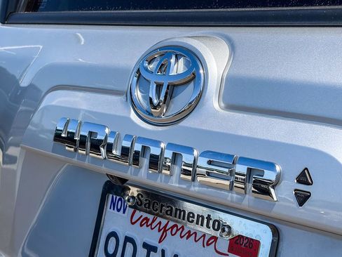Used 2022 Toyota 4Runner TRD Sport w/ Technology Package RWD image 9