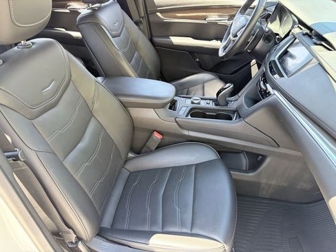 Used 2020 Cadillac XT5 Sportv w/ Platinum Package AWD/4WD image 10