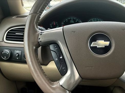 Used 2009 Chevrolet Tahoe LTZ AWD/4WD image 11