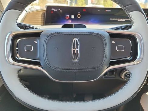 New 2026 Lincoln Navigator L Black Label AWD/4WD image 20