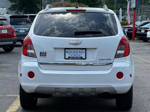 Used 2014 Chevrolet Captiva Sport LT w/ Convenience Package image 8