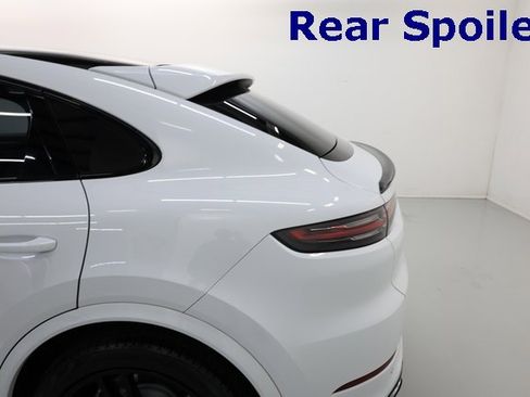 Used 2020 Porsche Cayenne Turbo image 45