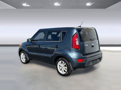 Used 2012 Kia Soul + image 3