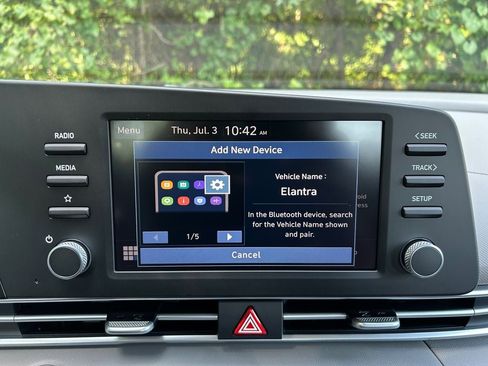 New 2025 Hyundai Elantra SEL image 15