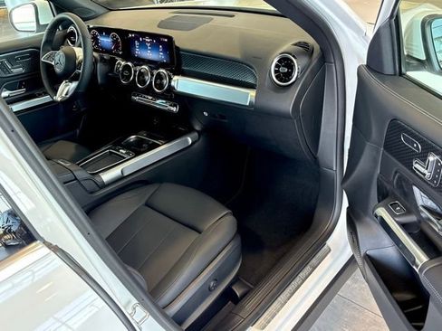 New 2026 Mercedes-Benz GLB 250 4MATIC image 13