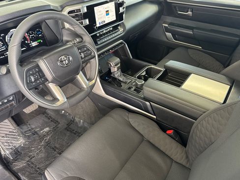 Certified 2026 Toyota Sequoia SR5 AWD/4WD image 9