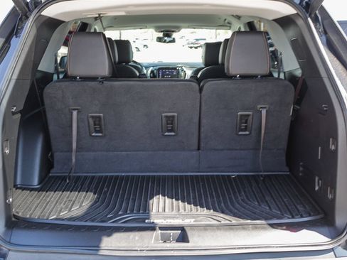 Used 2021 Chevrolet Traverse RS FWD image 29
